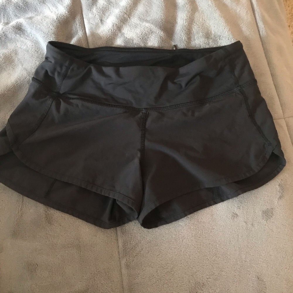 Lululemon Black Speed Shorts - Picture 2 of 3